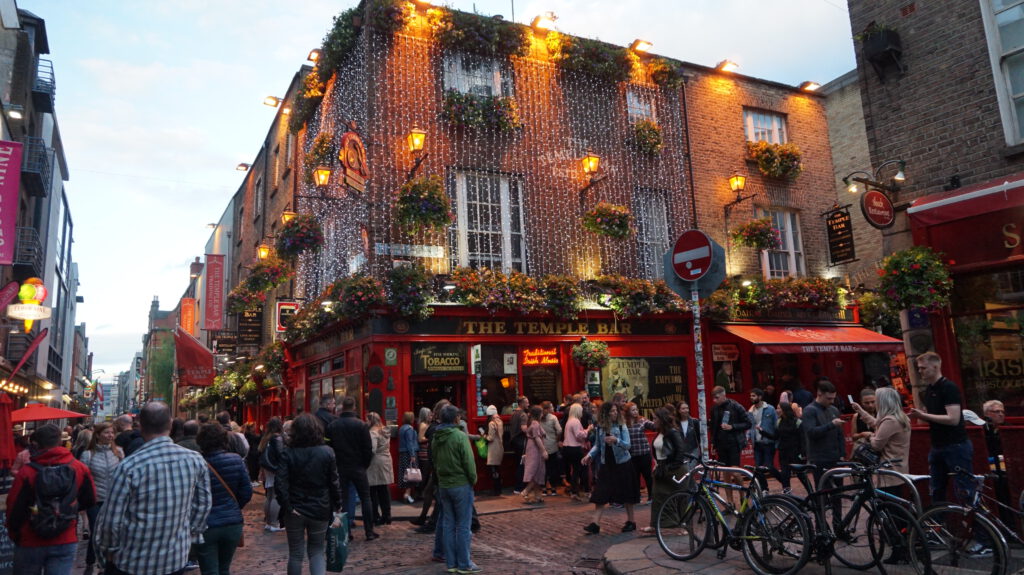 Roteiros de viagem, roteiros personalizados